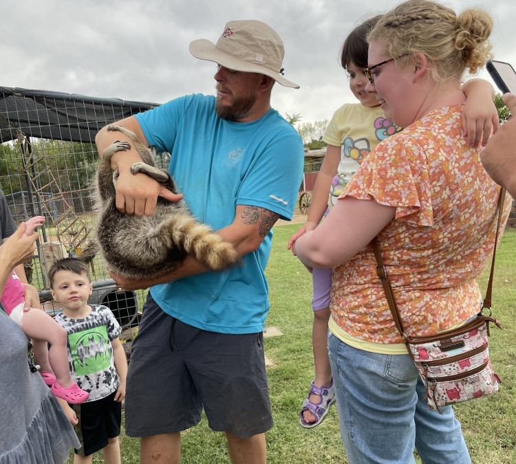 A2Z therapeutic Petting Zoo (Enid,&nbspOK)